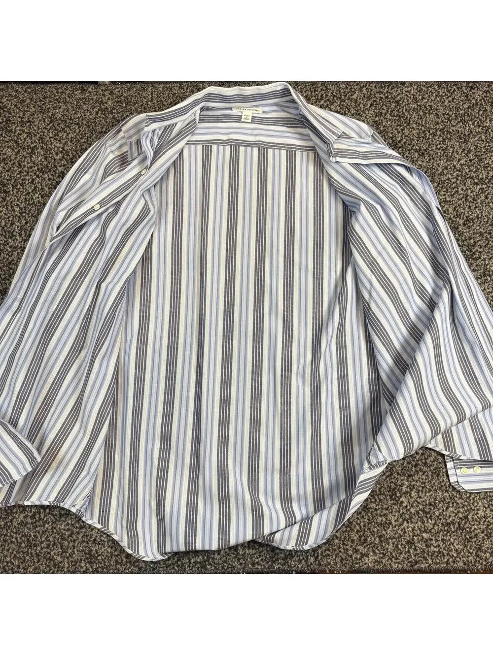Banana Republic Button Up Shirt L Blue White Gray Striped 16-16.5